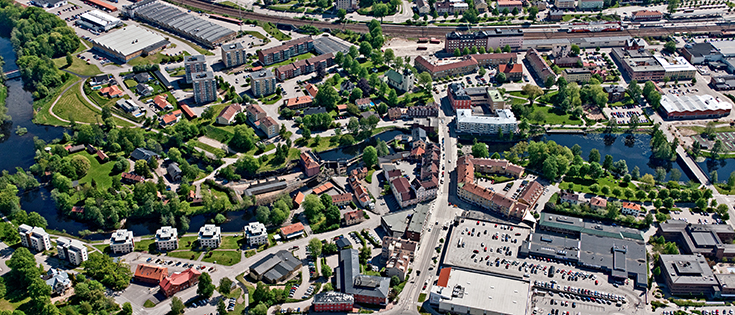 Flygbild över Mjölby centrum
